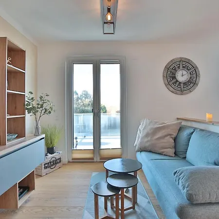 View 91 Duenenblick App 1