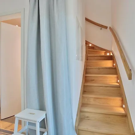 View 91 Duenenblick App 1 *